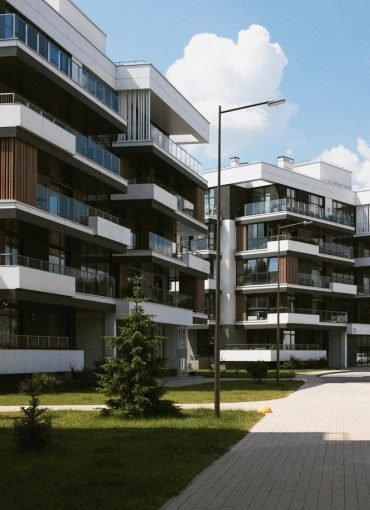 gated community security guard