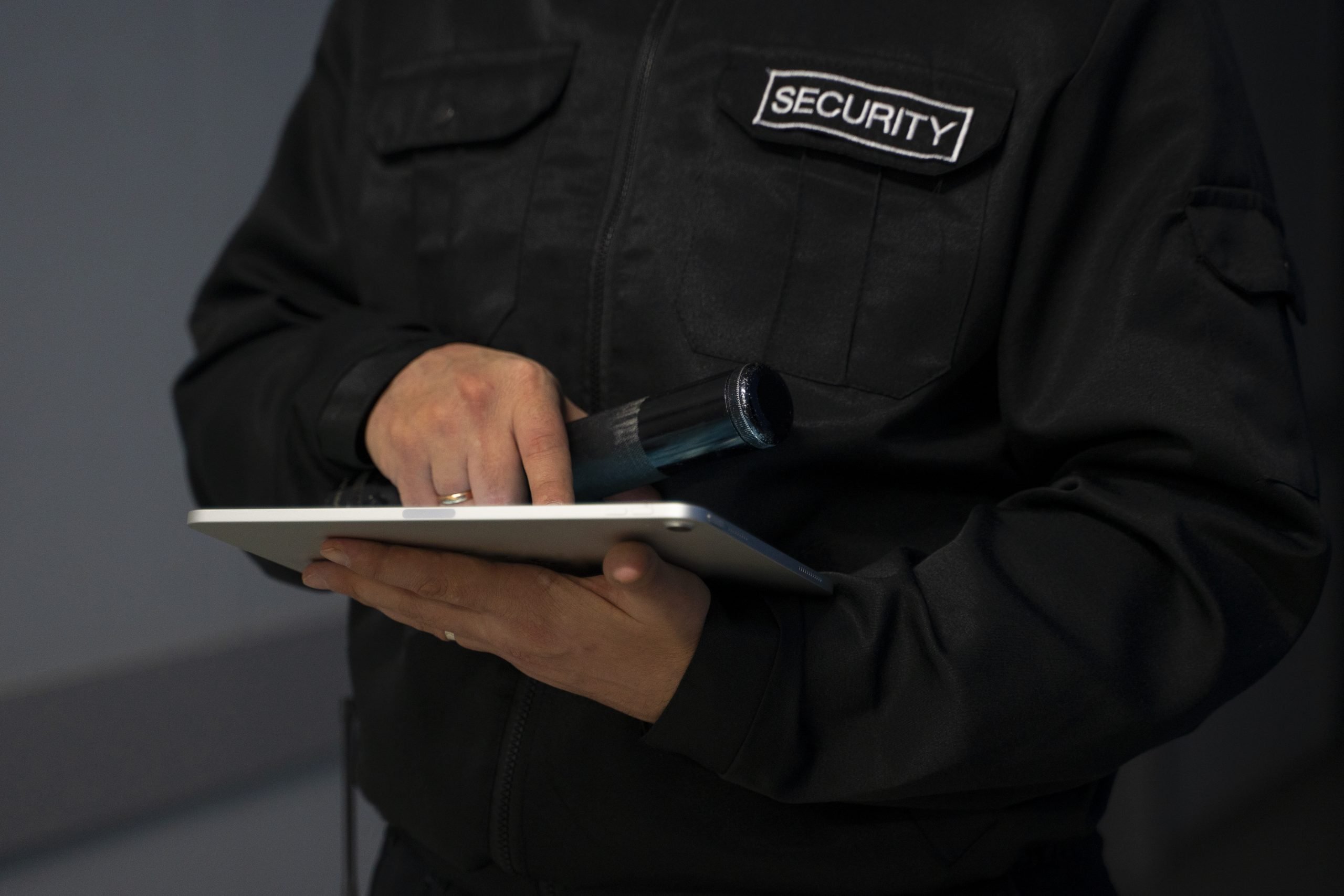 Photo inspiration: Visual Reference: 2026 Guide To California Security Guard Services